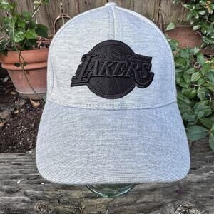 Ultra Game Los Angeles Lakers Baseball Cap Hat Light Grey One Size VGMC032F
